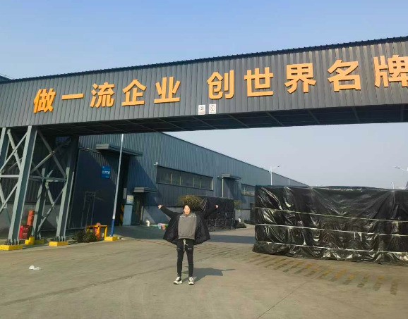 又一臺(tái)路友設(shè)備順利安家！從方案設(shè)計(jì)到安裝交付，每一步都精益求精。以硬核裝備，陪萬千老板掘金再生資源賽道！